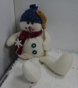 snowman plush decoration cute with hat scarf and broom - Picture 1 of 4