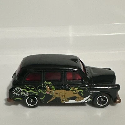 Matchbox - London Taxi - Scooby-Doo - MB667 - 2004 - Scale 1:63 - Die-Cast - Image 1 of 4