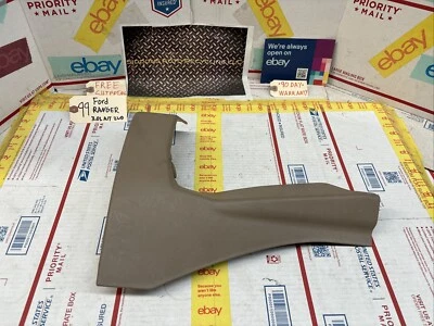 98-02 FORD RANGER EXT CABINA ASIENTO TRASERO DERECHO SALTO BISAGRA CUBIERTA EMBELLECEDOR F87B-1367518-AC Foto 1 de 4