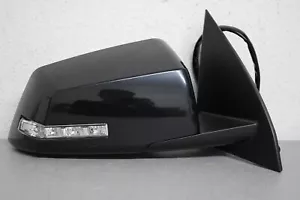 2008-2012 GMC ACADIA RIGHT SIDE MIRROR WITH HEATED WITH TURN SIGNAL LIGHT - Picture 1 of 10