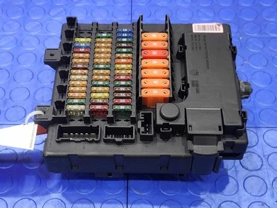 2003-2008 BMW Z4 Trunk Fuse Box Relay Junction Block Genuine OEM 61148384629 - Image 1 of 4