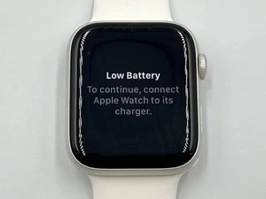 Apple Watch Series 4 A2722 MU6C2LL/A 44mm 16GB GPS Only 11.5 Silver Used Read - Picture 1 of 6