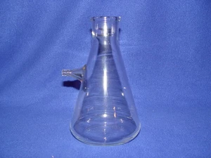 Frasco filtrante con tubulación 500 ml resistente - Imagen 1 de 1