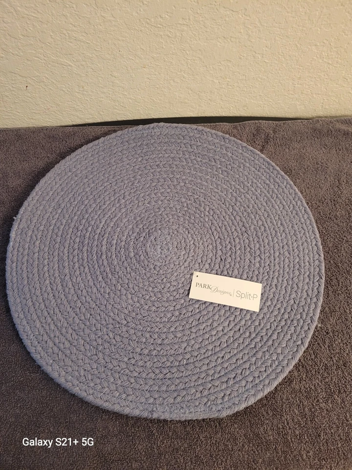 Park Designs Split P Essex Placemat, Marine Blue - Set of 4 (1113-001MR) - Image 1 of 4