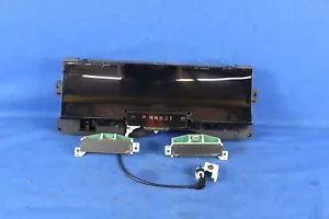 1996 Lincoln Town Car Instrument Cluster and Indicator/warning Lights - Picture 1 of 19