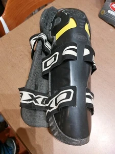 Parastinchi Moto Axo - Foto 1 di 4