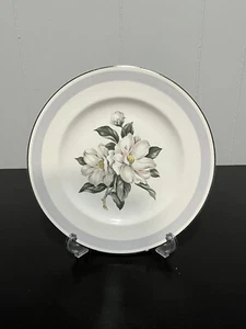 10,5 Zoll Charm House Weiß und Rosa Blume Essteller - Bild 1 von 5