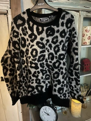 Ladies Superdry Size 12 Thick Knit Fluffy Jumper Leopard Pattern - Image 1 of 3
