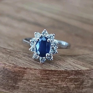 Natural Oval Sapphire & Diamond Halo Ring 14k White Gold Size 7 - Picture 1 of 17
