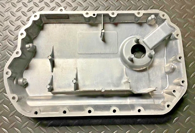 cárter de aceite del motor MTC - 4261 / 06C-103-604 - para Audi A4, A4 Quattro y más Foto 1 de 4