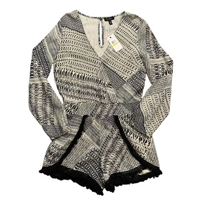 Mameluco Jessica Simpson para mujer M mediano crema negro paola flecos borla solapa Foto 1 de 4