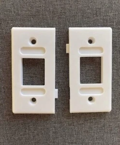 Fleetwood RV Switch End Plate 1 piece "NEW" - Picture 1 of 6