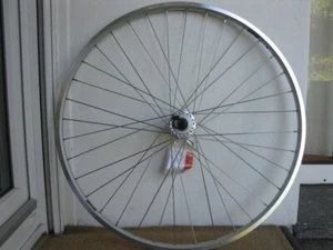 28Zoll-Vorderrad in Silber: Shimano- Alfine Nabendynamo. Ryde Zac19-Felge, neu - Bild 1 von 10