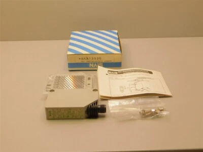 Matsushita NAIS AKA13520 ретроотражающий фотоэлектрический датчик 12-24 В постоянного тока - Изображение 1 из 4