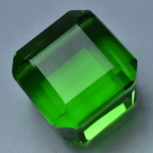 Extremely Rare Green Peridot 51.26 Ct Lab-Created CERTIFIED Gemstone Cube Cut - Picture 1 of 6