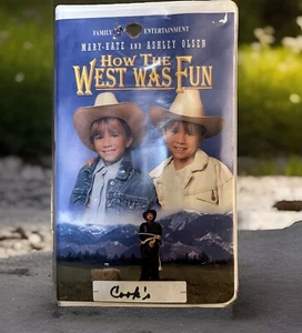 Disney MARY KATE AND ASHLEY How The West Was Fun VHS RARE FIND - Picture 1 of 3