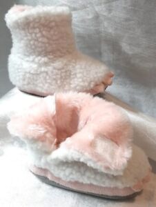 Toddler Baby Girls Sz9/10 Fleece Slipper Boots Bear Paw Faux Fur Lined Cozy Soft