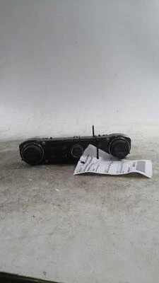 Used A/C Selector Switch fits: 2015 Chevrolet Silverado 1500 pickup opt CJ2 Grad - Image 1 of 4