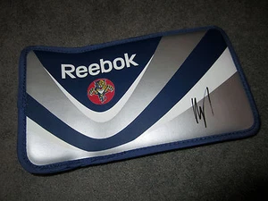 Roberto Luongo Florida Panthers Firmado Autografiado Portero Bloqueador Con / - Picture 1 of 3