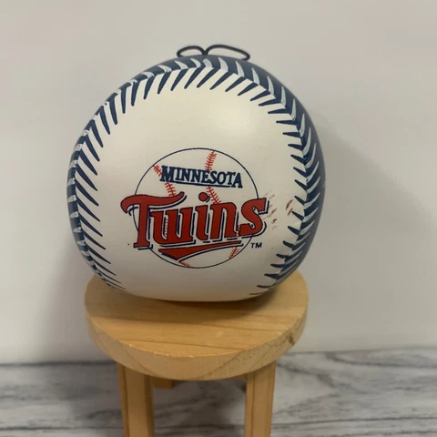 Vintage Good Stuff MLB Sports Stuff Minnesota Twins Vinyl Plush Baseball Cover