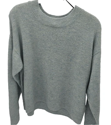 Suéter acuático de manga larga para mujer H&M talla pequeña con hilos plateados brillantes Foto 1 de 4