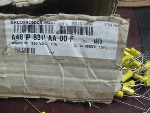 10X A48IP8311AA00F 82000PF 250V 1% Film Capacitors Axial 1.48 MKP Series 0.082uF - Picture 1 of 2