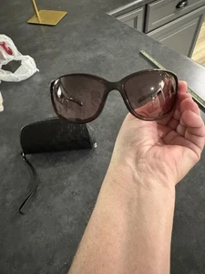 Oakley Cohort Damen Sonnenbrille dunkelbraun mit Etui - Bild 1 von 8