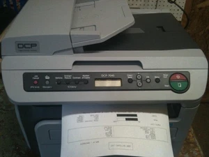 Impresora copiadora láser Brother DCP-7040 7040 ¡Red 79k páginas! - Imagen 1 de 2