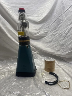 Tubo electrónico de rayos catódicos Tektronix de colección de 14 pines de 16" de alto hecho en EE. UU. Foto 1 de 4