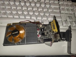ZOTAC SYNERGY EDITION GeForce GT 610 2GB PCI-e Graphics Card VGA HDMI DVI - Picture 1 of 6