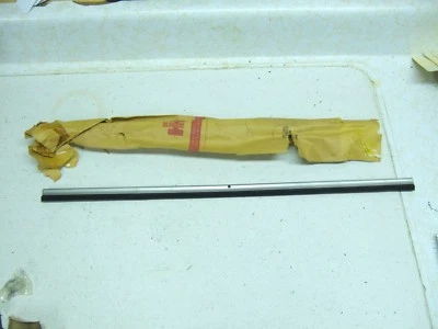 NOS 20" ESCOBILLA LIMPIAPARABRISAS DE INTERNATIONAL-204642C1 Foto 1 de 2