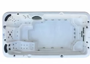 XXXL Luxus Led Swim Spa 445x230 Whirlpool Gegenstromanlage Outdoor Schwimmbecken - Bild 1 von 9