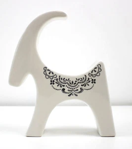 Ikea Vinter 2020 White Ceramic Goat Figurine w/ Black Detail Scandinavian HTF - Picture 1 of 8