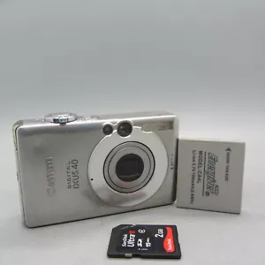 Canon Digital Camera IXUS 40 4.0MP Silver Tested - Picture 1 of 9