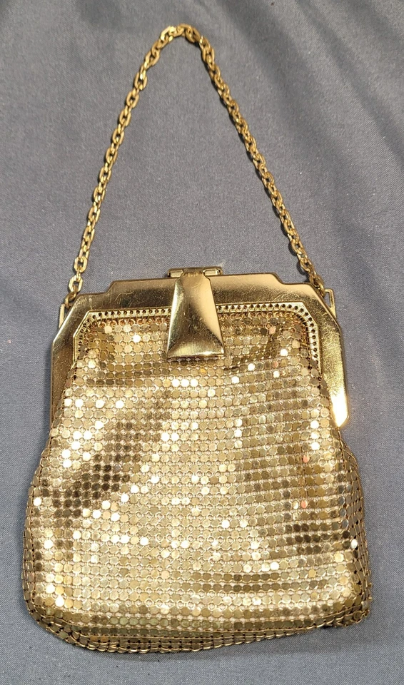 Bolso de Noche Whiting and Davis Vintage Malla de Metal Dorado Lentejuelas Cierre Raro Elegante Foto 1 de 4