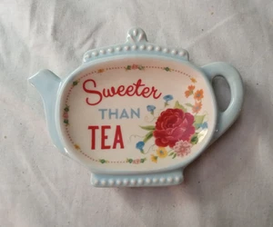 THE PIONEER WOMAN Ceramic Spoon Rest "Sweeter Than Tea" Floral Teapot Shape 5" - Picture 1 of 2