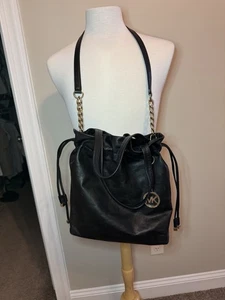 MICHAEL KORS Black Drawstring CROSSBODY Soft Buttery Leather Purse BAG - Picture 1 of 7