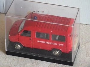 OldCars 1:43 FIAT IVECO DAILY SOMMOZZATORI VVF prima serie Nuovo/vetrina - Foto 1 di 3