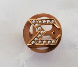 Antique 10K (tested) Solid Gold Beta Sigma Omicron Sorority Pin Mint Condition - Picture 1 of 3