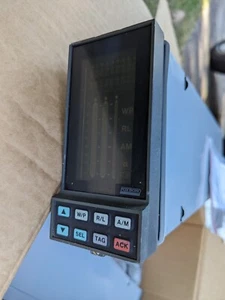 One lot of two (2) FOXBORO 760CNA-AT MICRO CONTROLLER - Picture 1 of 4