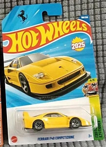 Hot Wheels 2025 Case Q FERRARI F40 COMPETIZIONE Long Card Free Protector - Picture 1 of 3