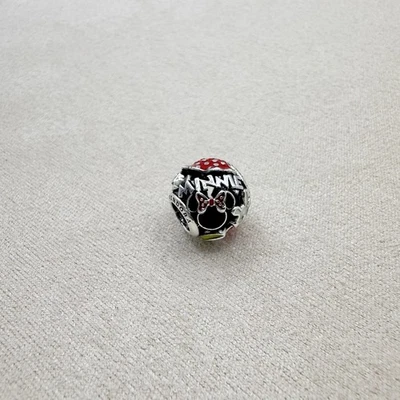 Pandora Disney Minnie Mania Body Parts Bead Charm Jewelry Accessory - Image 1 of 4
