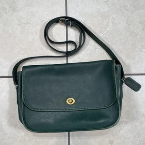 VTG COACH Shoulder Bag Green Crossbody Turn Lock Leather Purse NoB4D-9790 - Picture 1 of 21