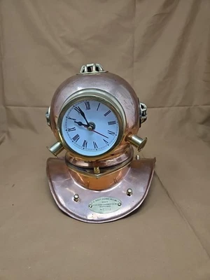 Casco de Buceo Náutico Reloj Marina de los Estados Unidos Antiguo Casco de Buceo de Latón Marino Profundo Foto 1 de 4