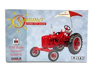 1/16 Farmall Super C Tractor With Wide Front & Umbrella, Summer Toy Show - Picture 1 of 3