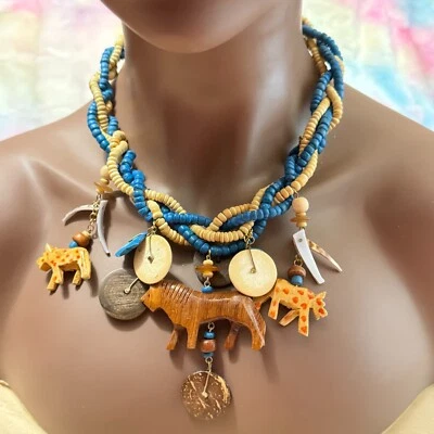Vintage Turquoise Color Wood Carved Animal Statement Necklace, Vintage Cat - 19" - Image 1 of 4
