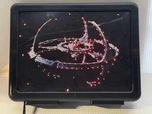 Star Trek Deep Space Nine Space Station Print w/ Fiber Optic Light Vintage 1994 - Picture 1 of 11