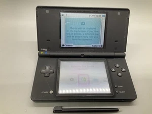 Nintendo DSi Handheld C/TWL-USA-1 Console And Stylus Only Black Tested  - Picture 1 of 10