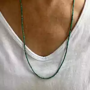 Collar de cuentas de plata Heishi pequeño y delgado azul turquesa verde turquesa de 2 mm Kingman Arizona - Imagen 1 de 3