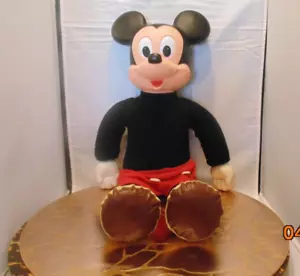 Bambola Hasbro Vintage 20" Disney Topolino "Topolino in marcia" 1975 (non funzionante) - Foto 1 di 8
